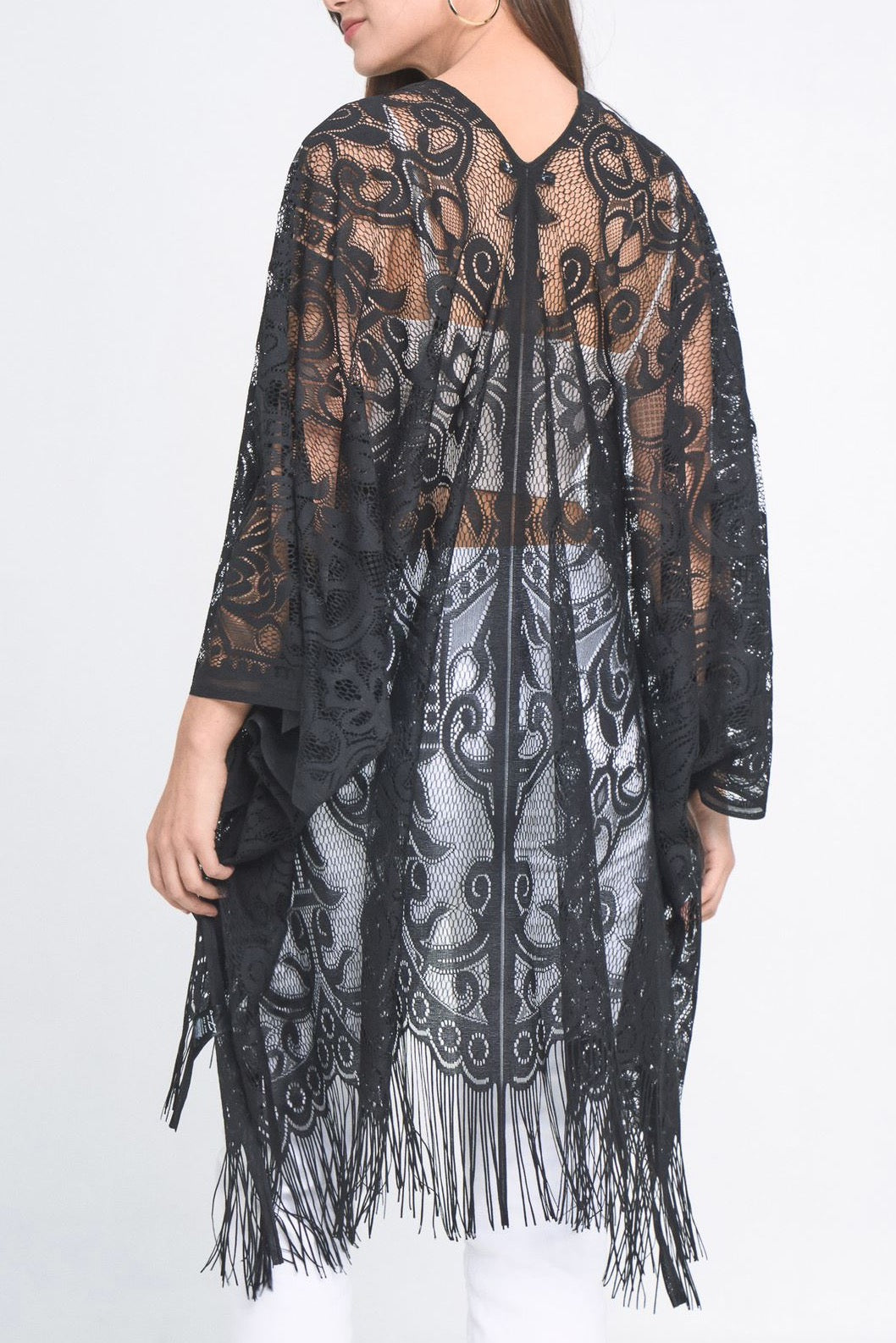 Elegant Lace Fringed Kimono